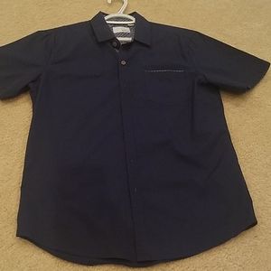 Like new mens' shirt